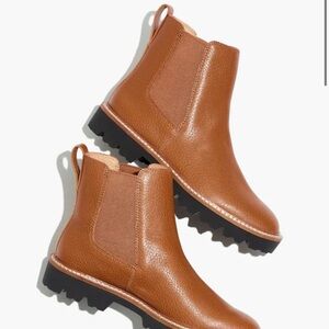 Madewell Brown leather lugsole Ankle Chelsea Boots citywalk